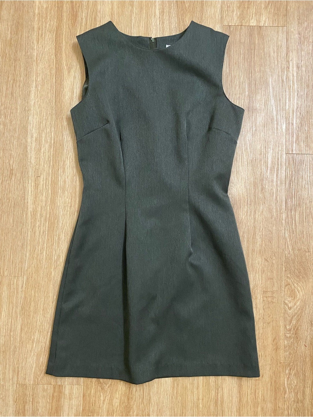 La Belle Olive Green Sleeveless Tailored Mini Dress